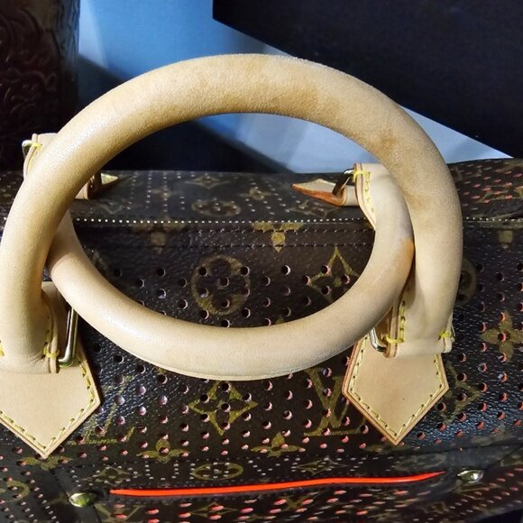 EUC Authentic RARE Limited Edition LV Perforated Speedy 30 Orange - Picture 14 of 16